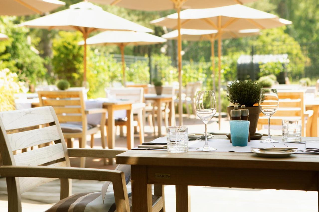 阿勒尔福斯Spa酒店 圣彼得奥尔丁 外观 照片 The restaurant at the Château de la Tour