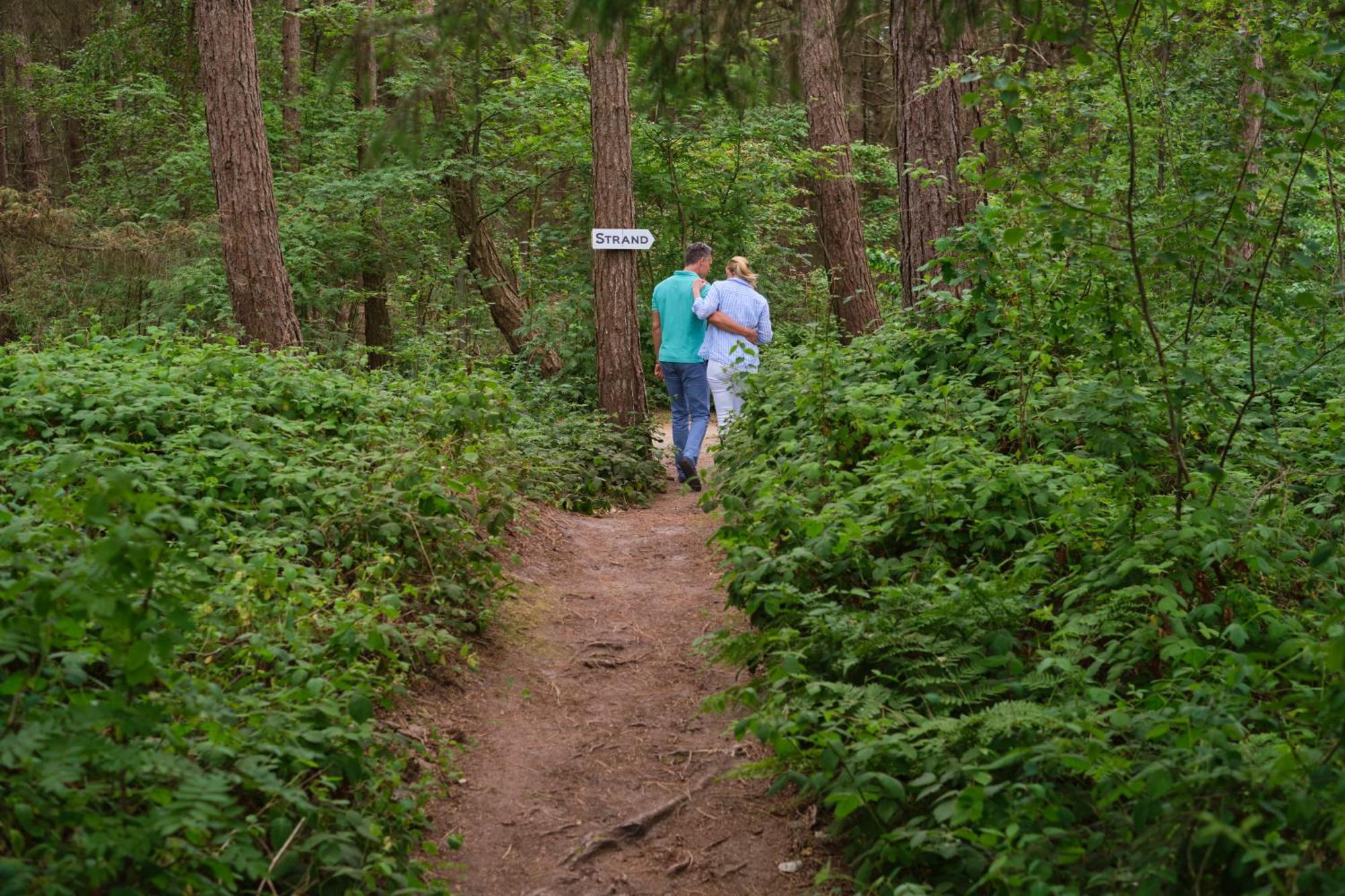 阿勒尔福斯Spa酒店 圣彼得奥尔丁 外观 照片 The trail at the edge of the forest
