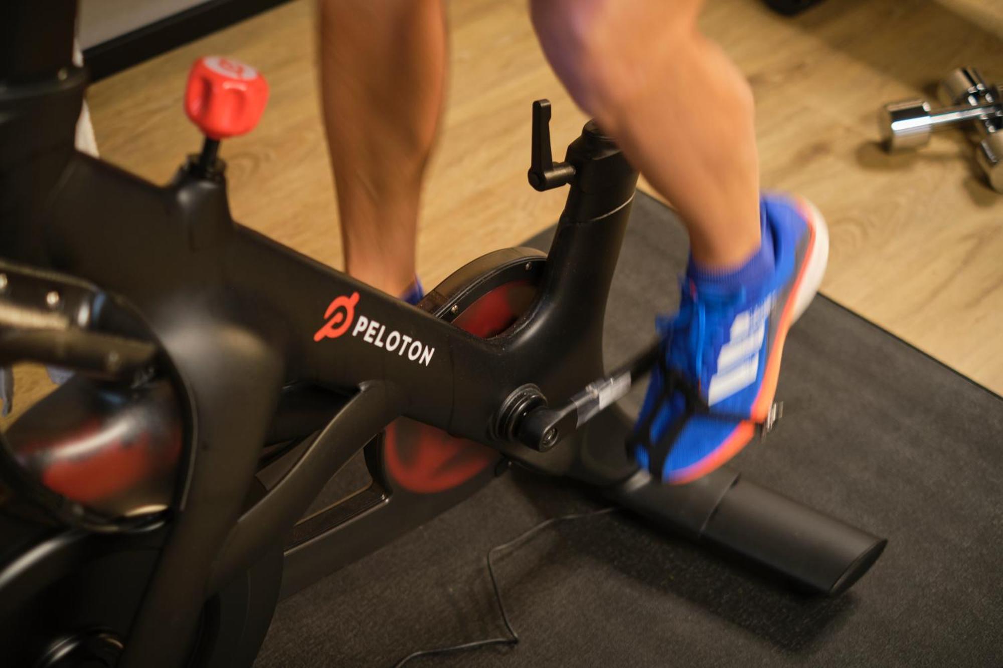 阿勒尔福斯Spa酒店 圣彼得奥尔丁 外观 照片 Peloton stationary bike